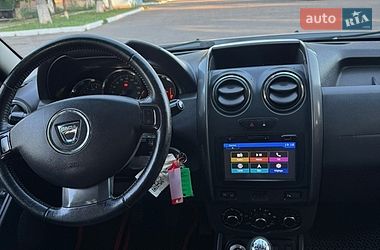 Внедорожник / Кроссовер Dacia Duster 2016 в Новоархангельске