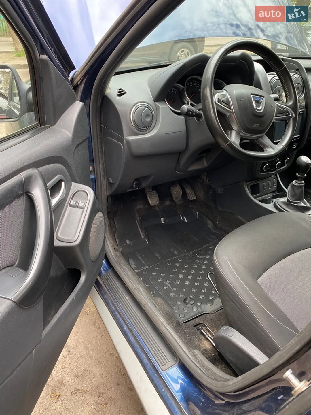 2017 Dacia Duster - мініатюра 9