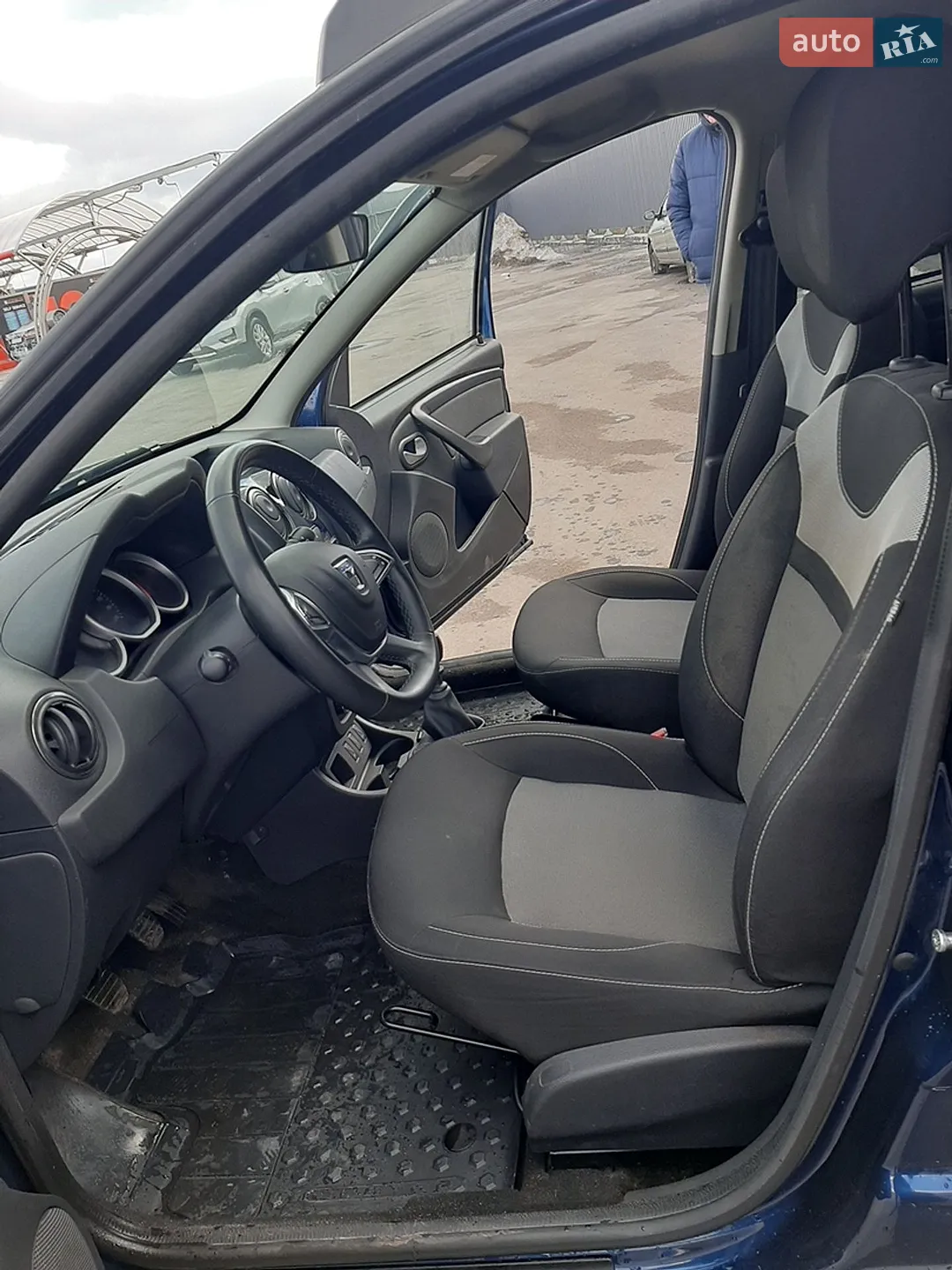 2017 Dacia Duster - мініатюра 16