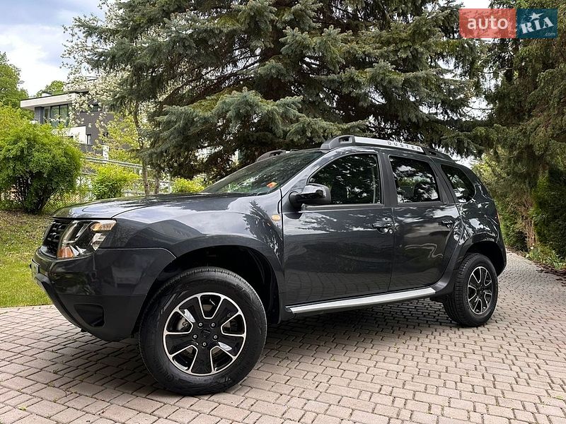 Внедорожник / Кроссовер Dacia Duster 2017 в Львове
