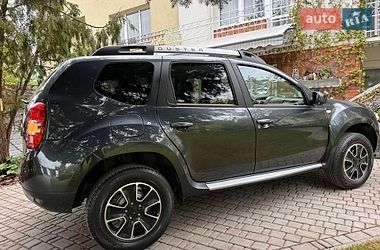 Внедорожник / Кроссовер Dacia Duster 2017 в Львове