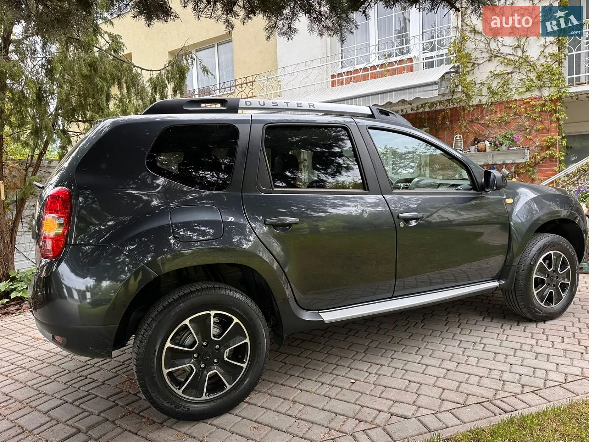 2017 Dacia Duster - мініатюра 8