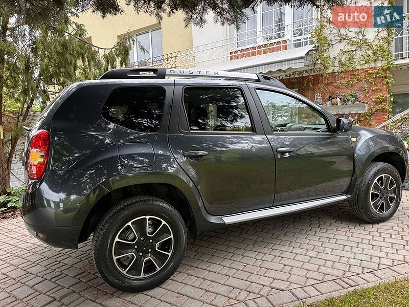 Внедорожник / Кроссовер Dacia Duster 2017 в Львове