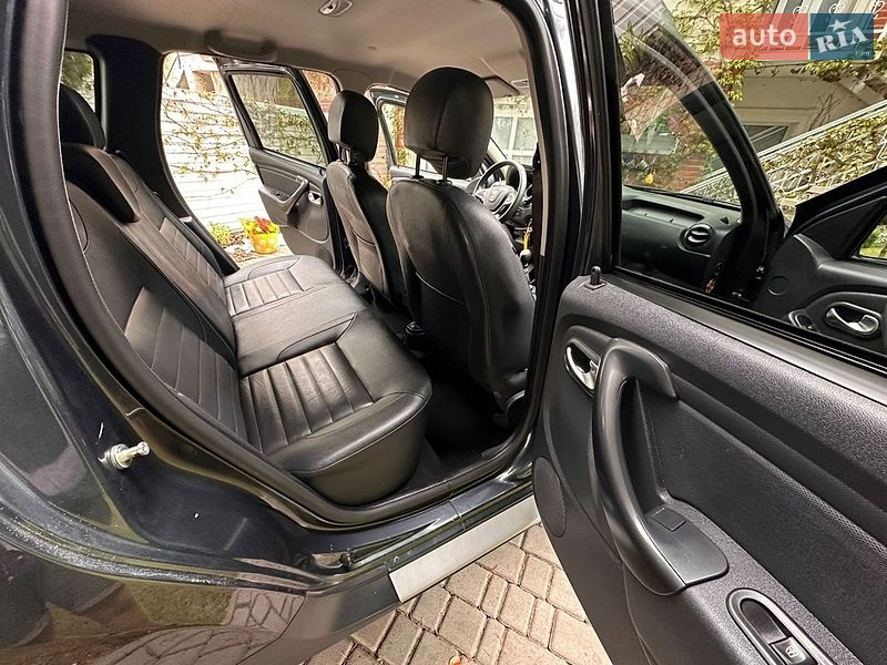 Внедорожник / Кроссовер Dacia Duster 2017 в Львове