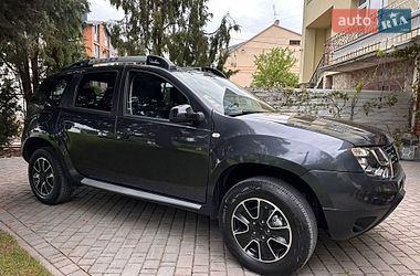 Внедорожник / Кроссовер Dacia Duster 2017 в Львове