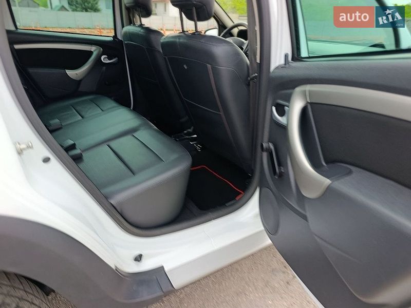 Внедорожник / Кроссовер Dacia Duster 2013 в Виннице