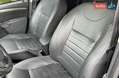 Позашляховик / Кросовер Dacia Duster 2015 в Дніпрі