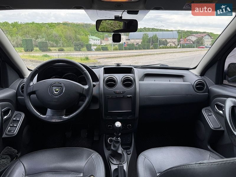 Позашляховик / Кросовер Dacia Duster 2015 в Дніпрі