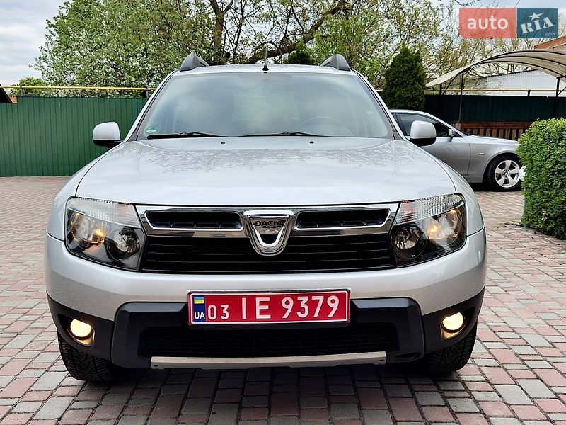 Внедорожник / Кроссовер Dacia Duster 2012 в Хороле фото Внедорожник / Кроссовер Dacia Duster 2012 в Хороле
