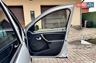 Внедорожник / Кроссовер Dacia Duster 2012 в Хороле фото 55 Внедорожник / Кроссовер Dacia Duster 2012 в Хороле
