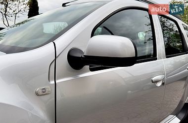 Внедорожник / Кроссовер Dacia Duster 2012 в Хороле фото 71 Внедорожник / Кроссовер Dacia Duster 2012 в Хороле