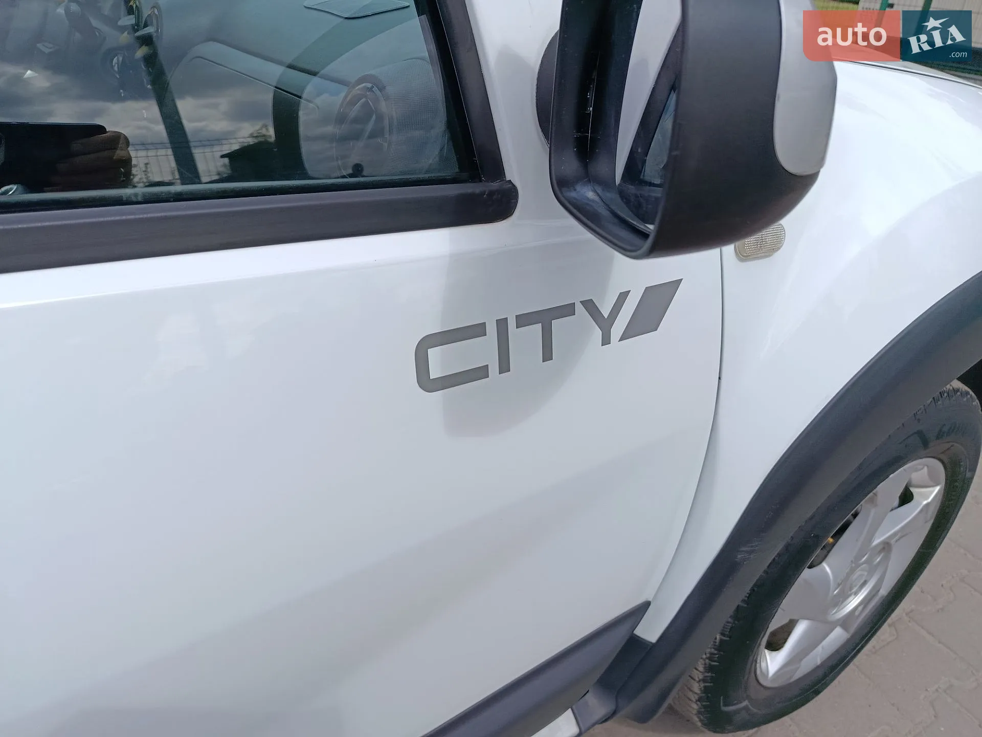 2012 Dacia Duster - мініатюра 35