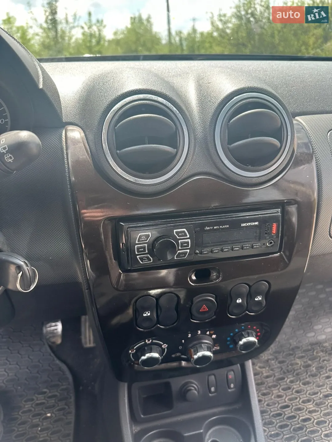 2012 Dacia Duster - мініатюра 23