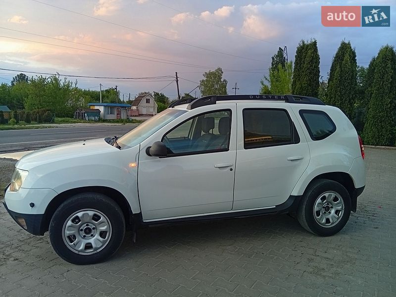 Внедорожник / Кроссовер Dacia Duster 2014 в Белогорье