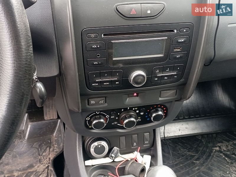 Позашляховик / Кросовер Dacia Duster 2014 в Кривому Розі