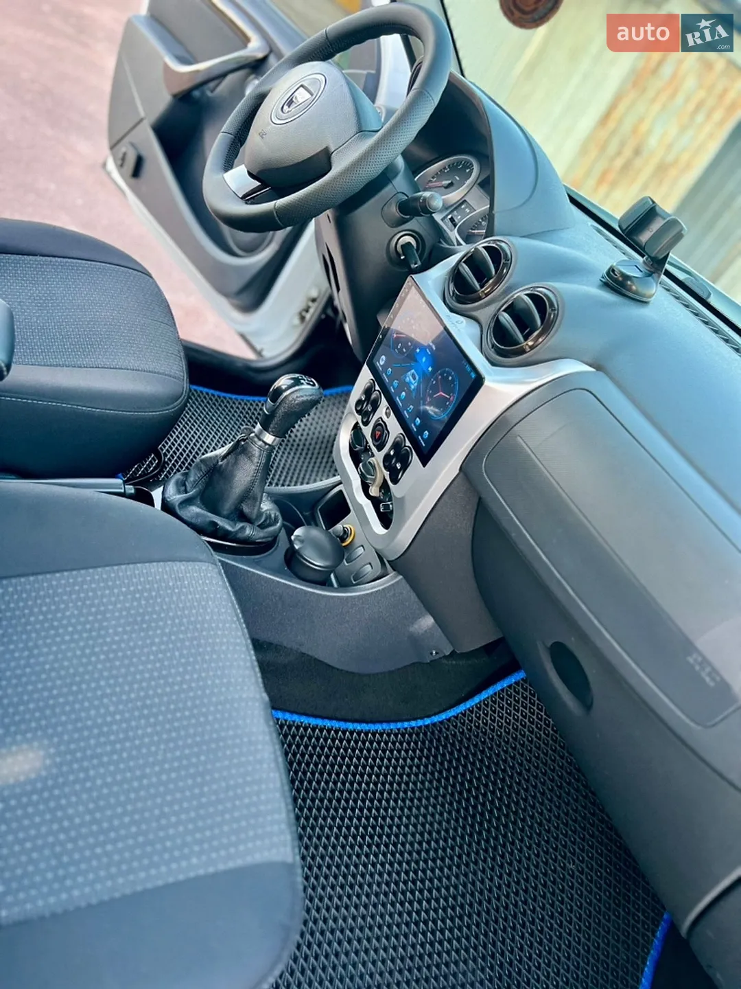2011 Dacia Duster - мініатюра 28