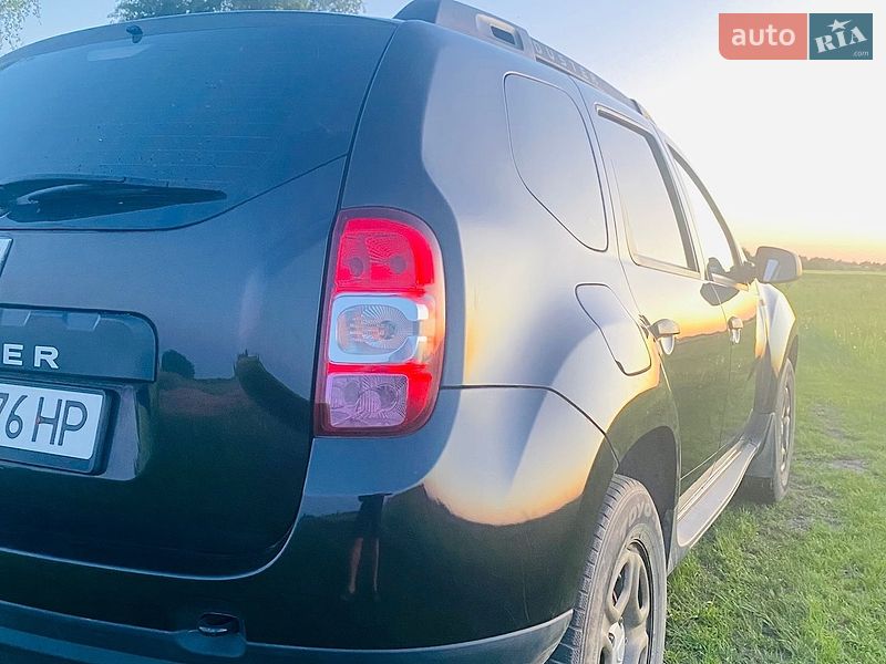 Внедорожник / Кроссовер Dacia Duster 2017 в Пулинах