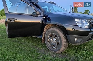 Внедорожник / Кроссовер Dacia Duster 2017 в Пулинах