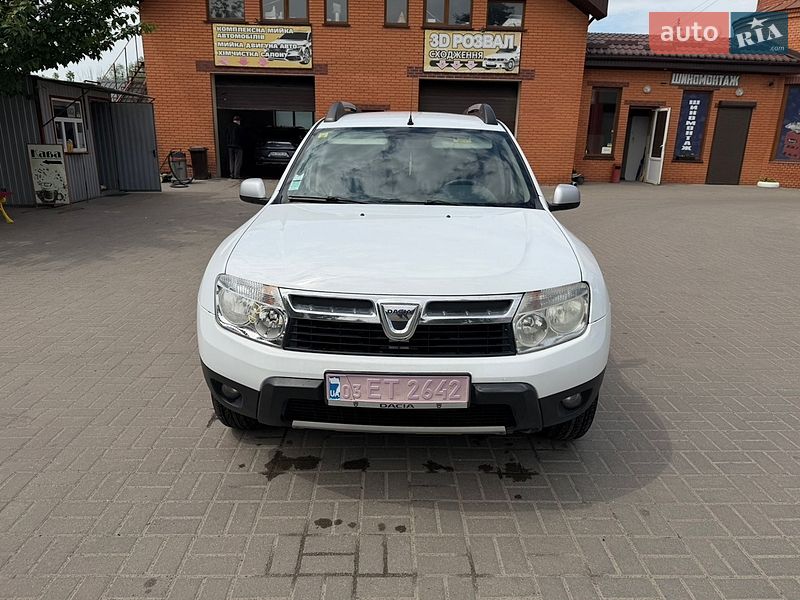 Dacia Duster 2012