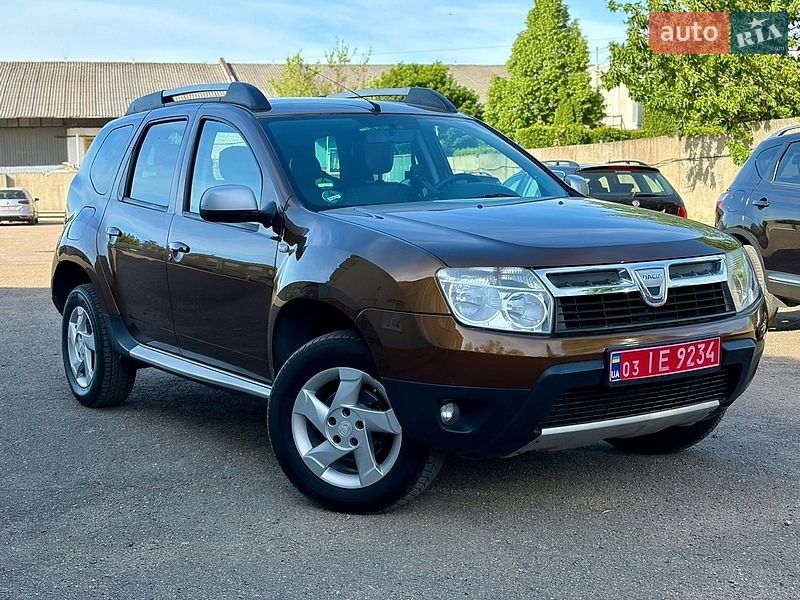 Позашляховик / Кросовер Dacia Duster 2011 в Луцьку