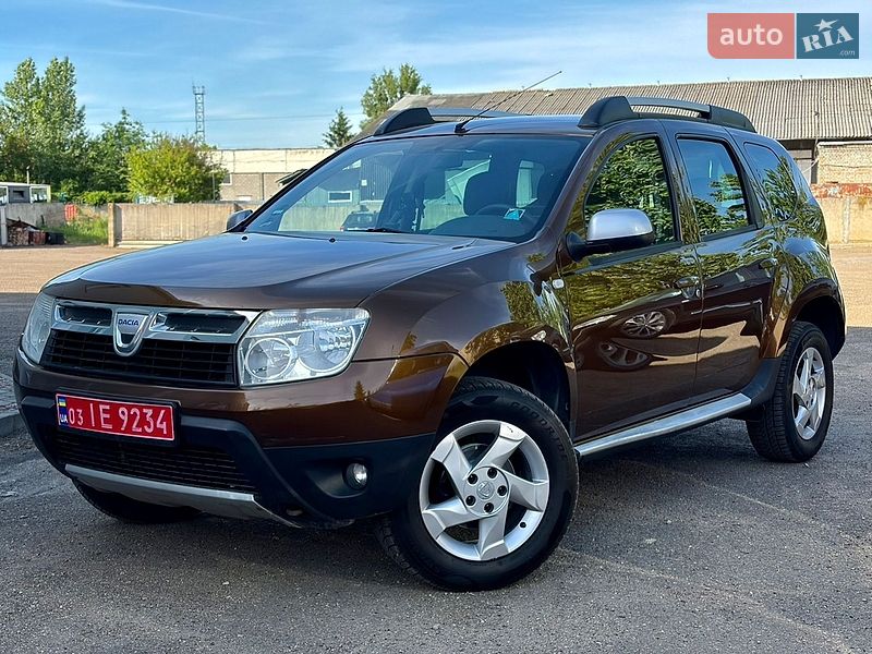Позашляховик / Кросовер Dacia Duster 2011 в Луцьку