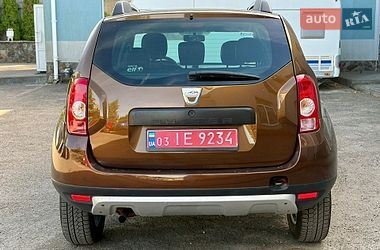 Позашляховик / Кросовер Dacia Duster 2011 в Луцьку