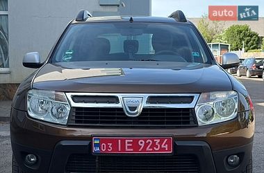 Позашляховик / Кросовер Dacia Duster 2011 в Луцьку