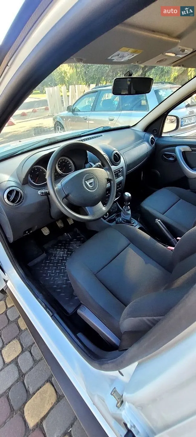 2012 Dacia Duster - мініатюра 16