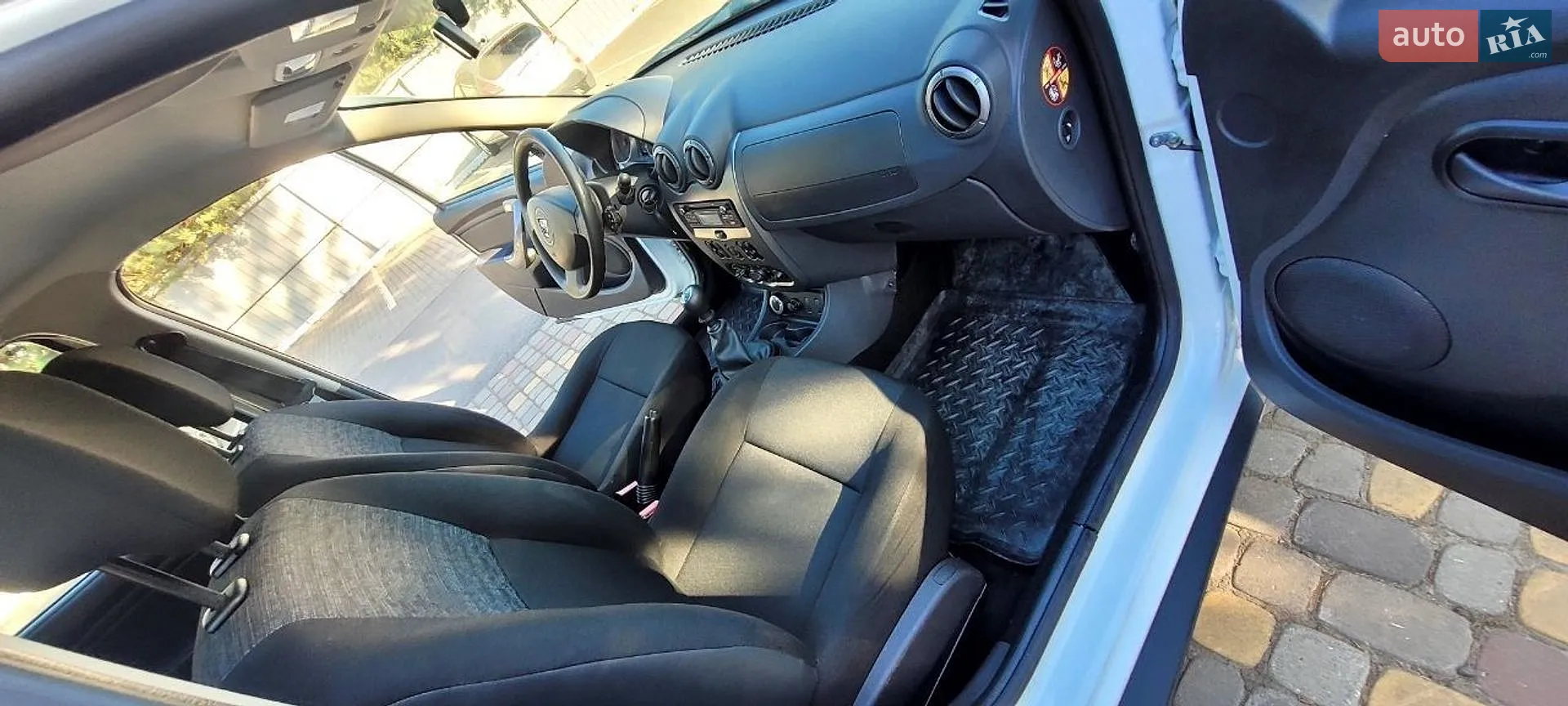 2012 Dacia Duster - мініатюра 17