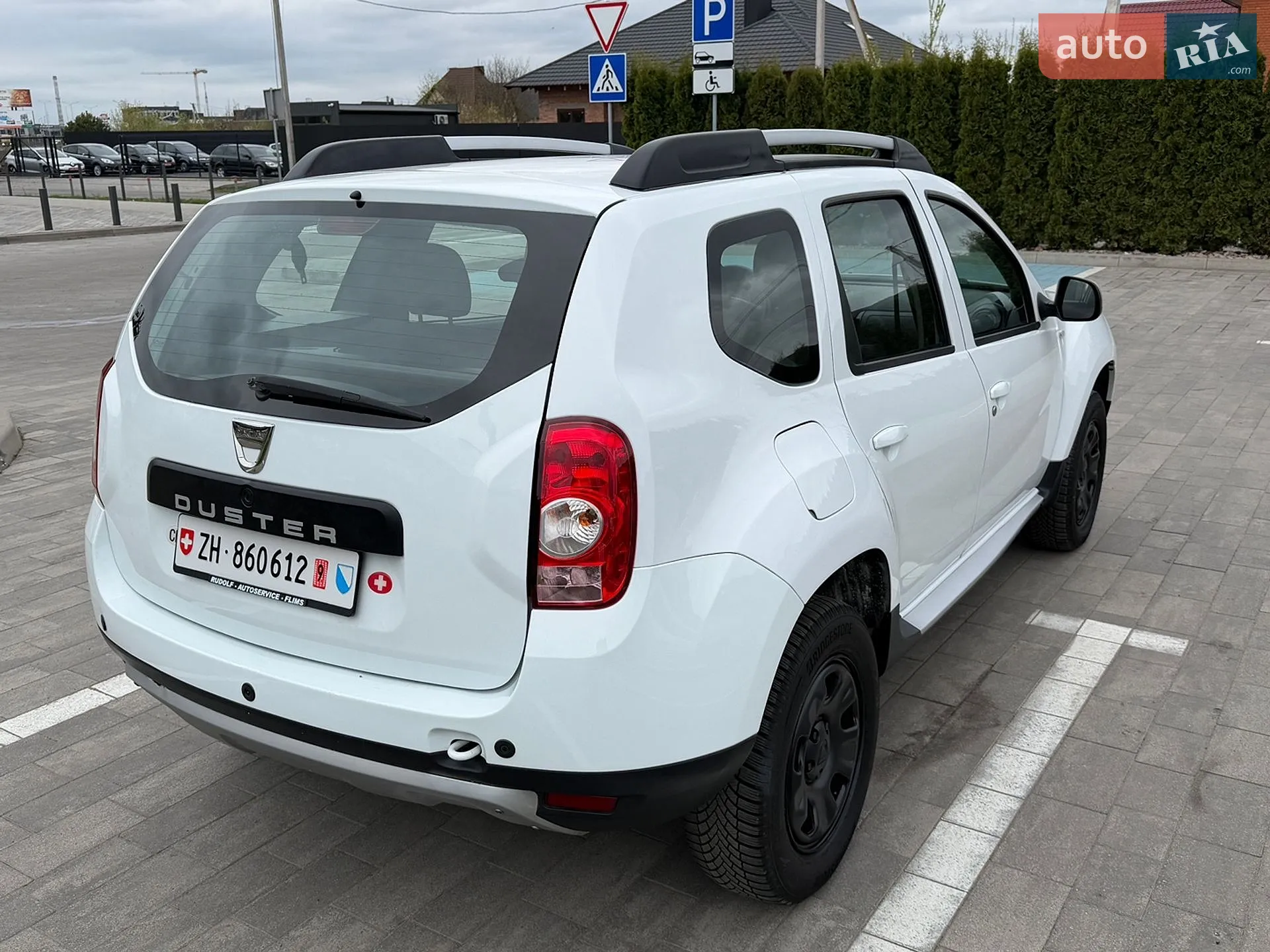2010 Dacia Duster - мініатюра 8