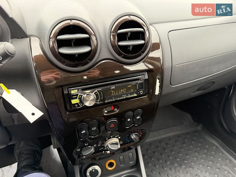 Позашляховик / Кросовер Dacia Duster 2010 в Луцьку