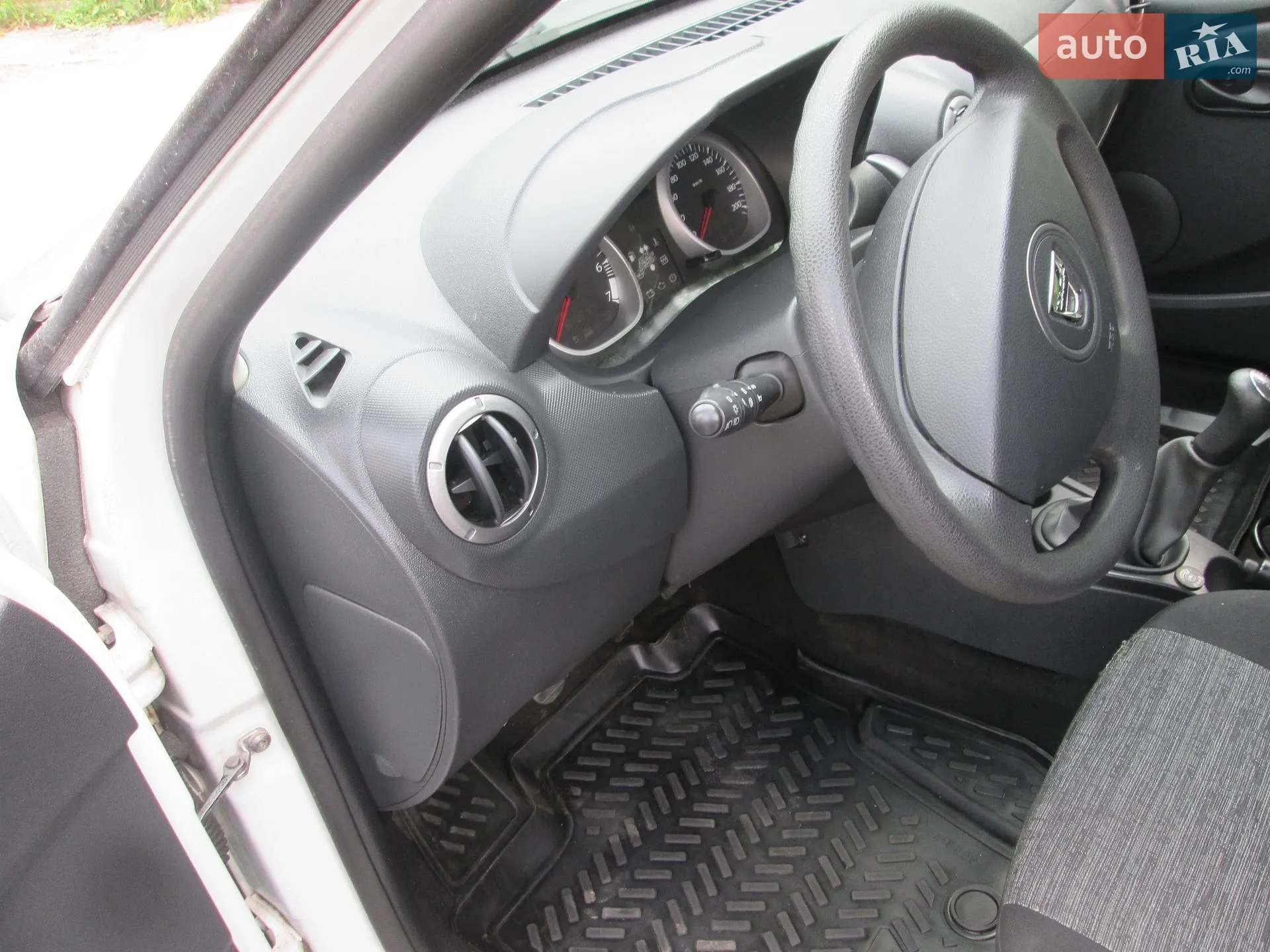 2012 Dacia Duster - мініатюра 9