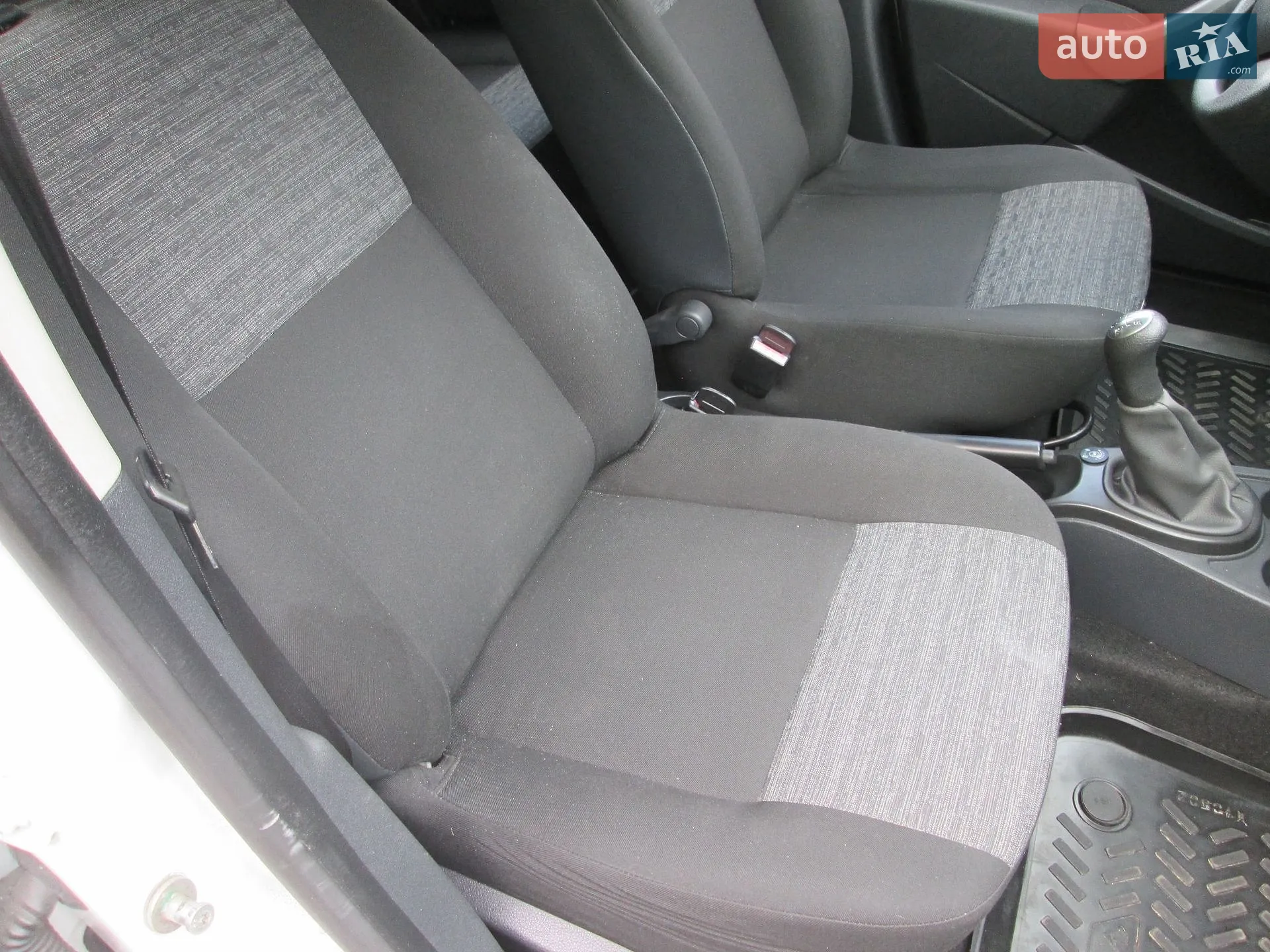 2012 Dacia Duster - мініатюра 13
