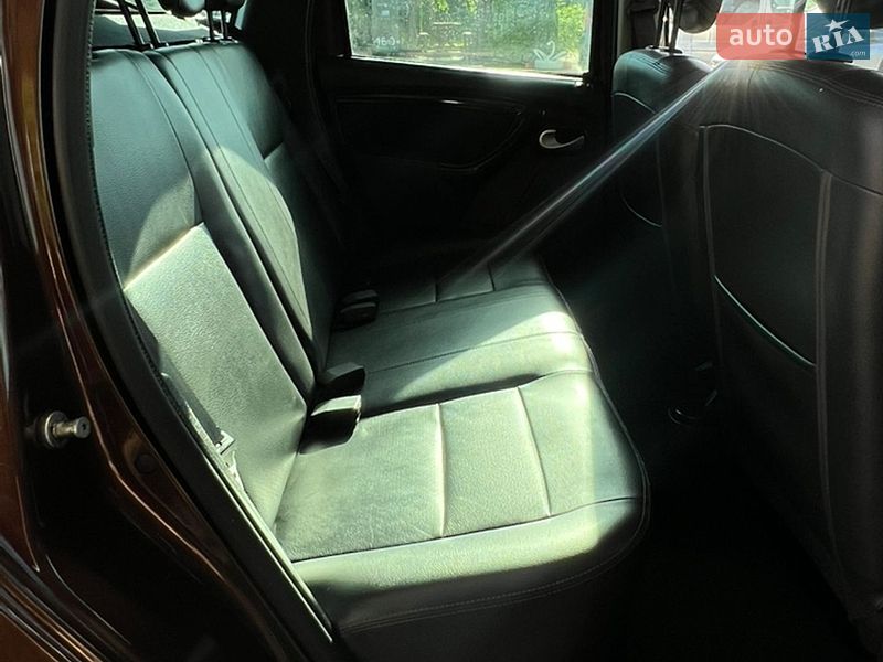 Внедорожник / Кроссовер Dacia Duster 2011 в Дубно фото 18 Внедорожник / Кроссовер Dacia Duster 2011 в Дубно