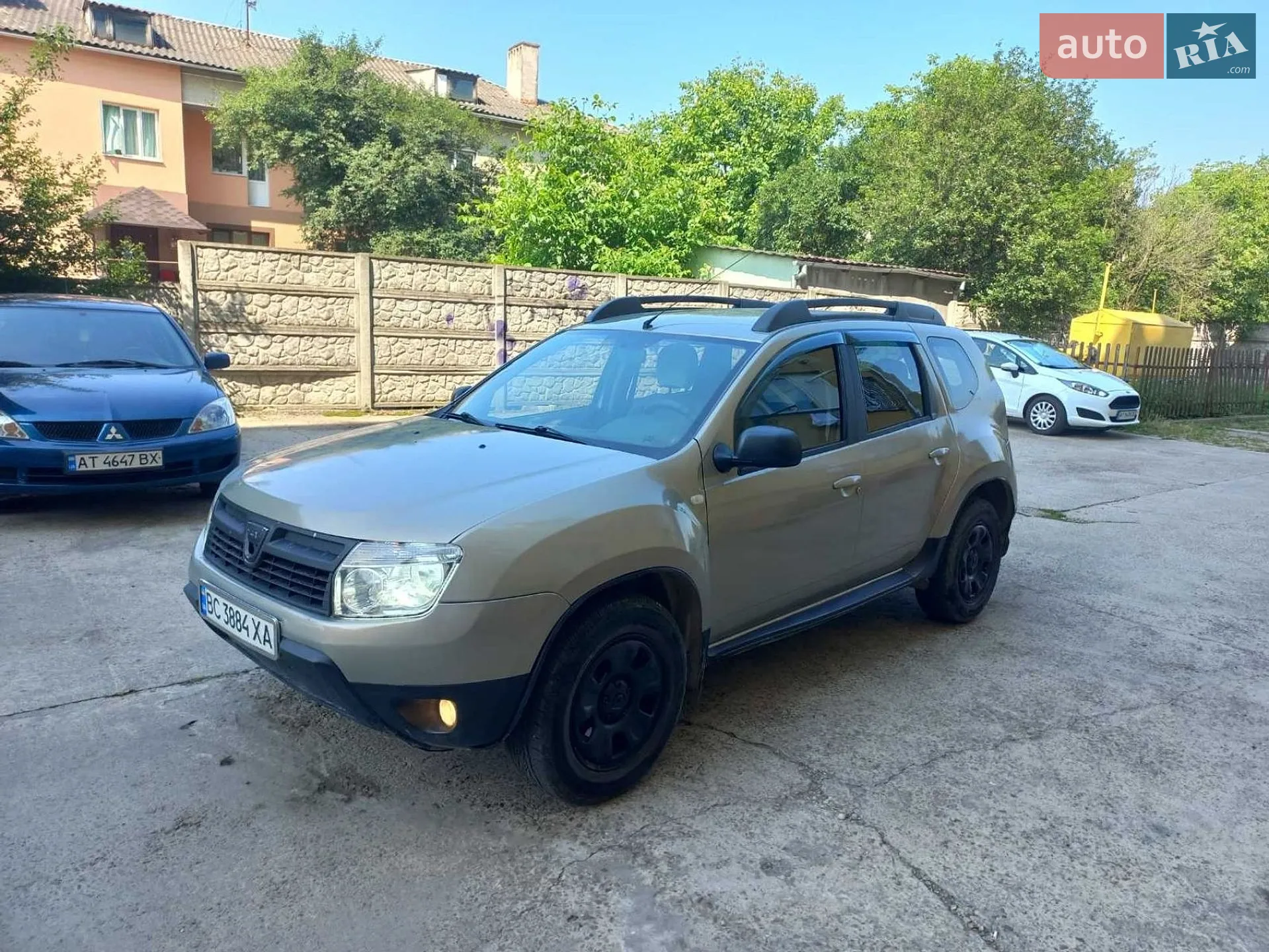 Dacia Duster 2012