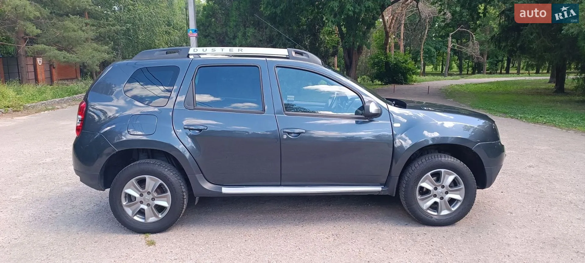 2015 Dacia Duster - мініатюра 18