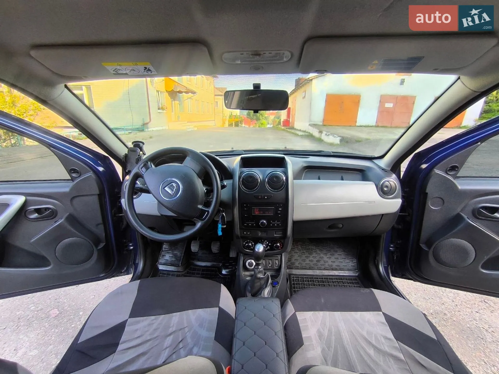2014 Dacia Duster - мініатюра 37
