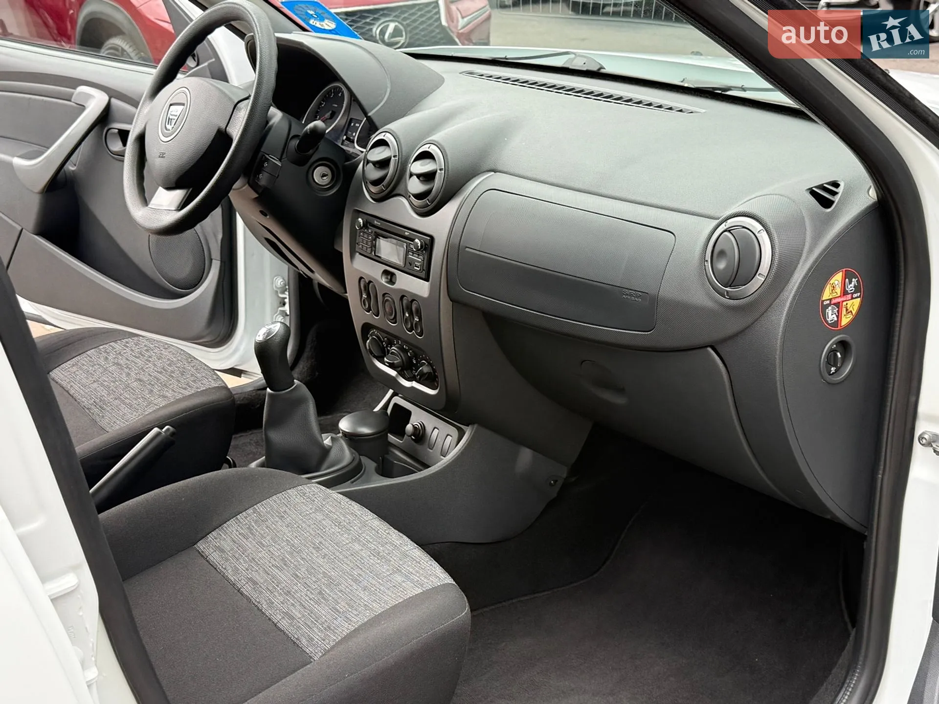 2013 Dacia Duster - мініатюра 47