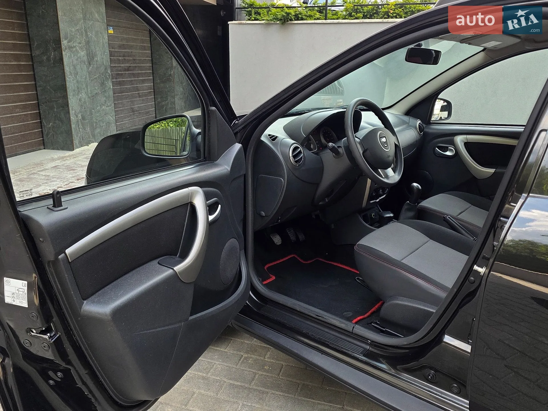 2014 Dacia Duster - мініатюра 22
