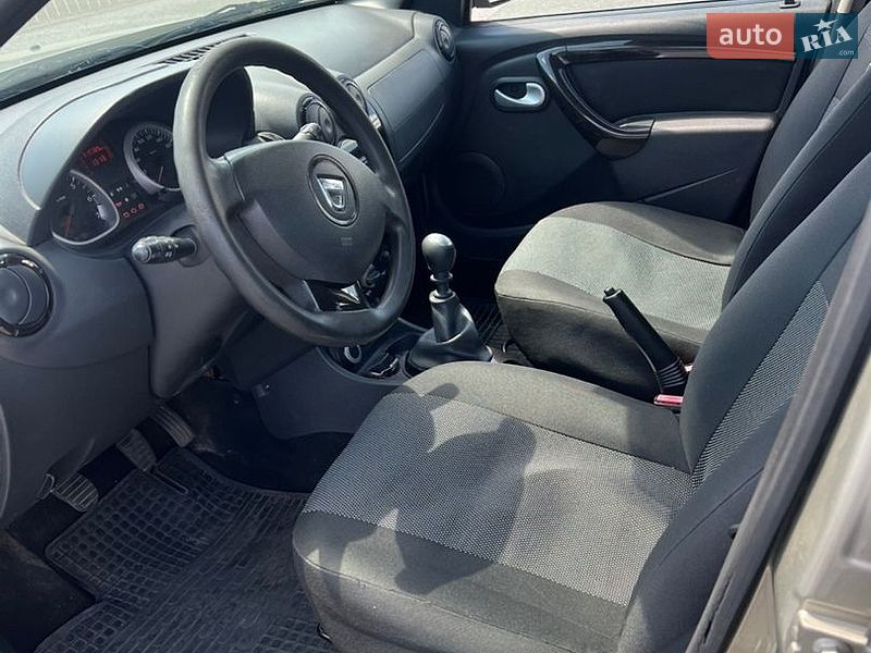 Внедорожник / Кроссовер Dacia Duster 2010 в Полтаве