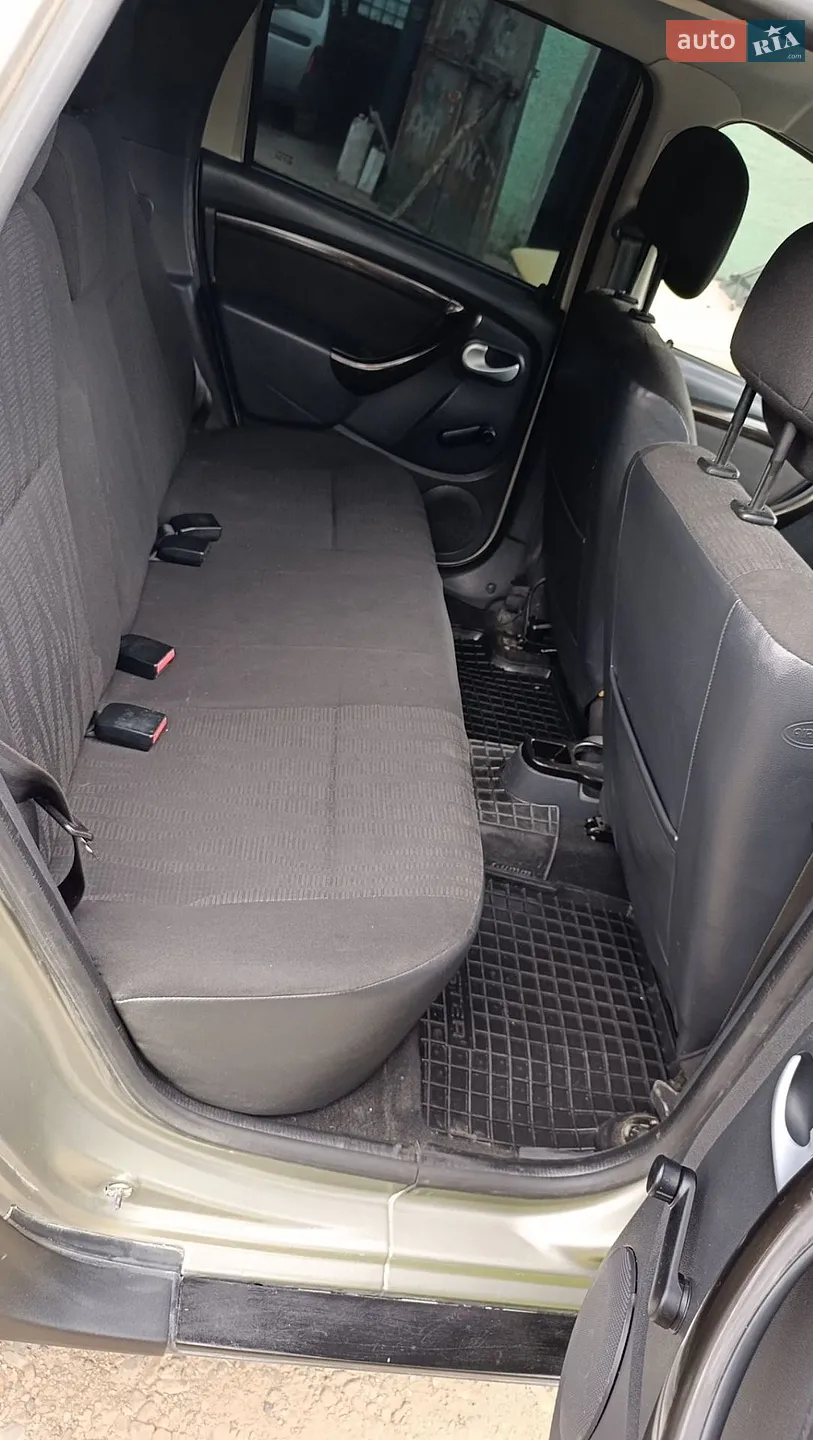 2011 Dacia Duster - мініатюра 14