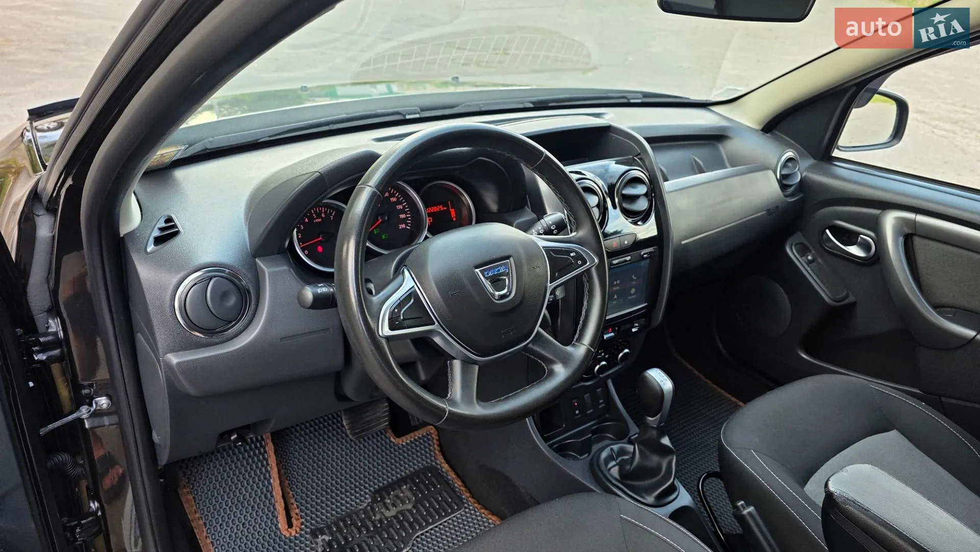 2017 Dacia Duster - мініатюра 36