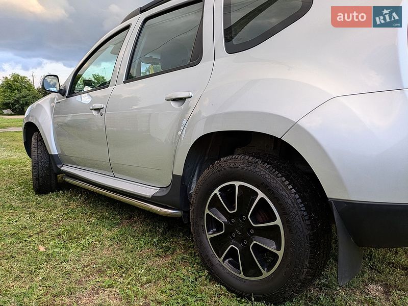 Позашляховик / Кросовер Dacia Duster 2010 в Таранівці