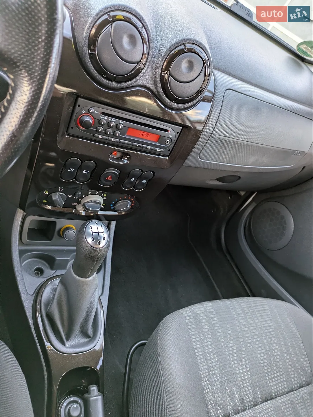 2010 Dacia Duster - мініатюра 31