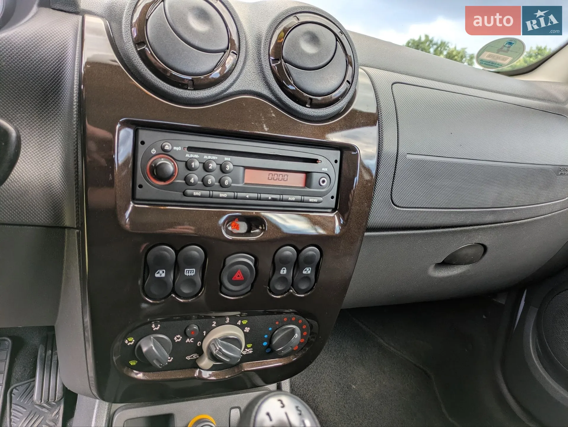 2010 Dacia Duster - мініатюра 27