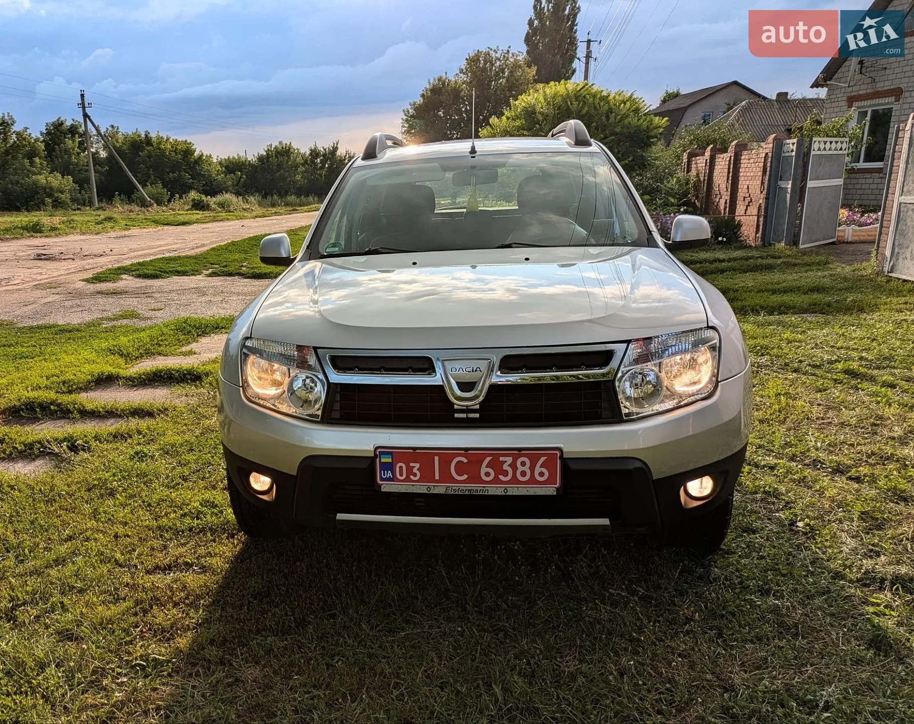2010 Dacia Duster - мініатюра 2