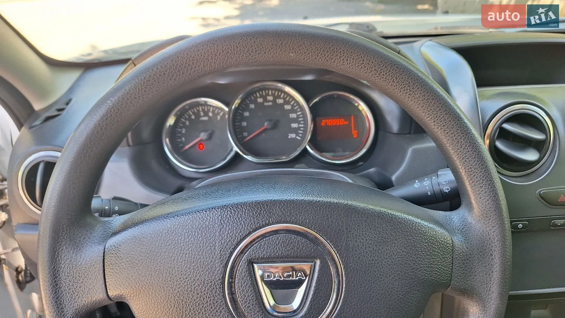 2014 Dacia Duster - мініатюра 15