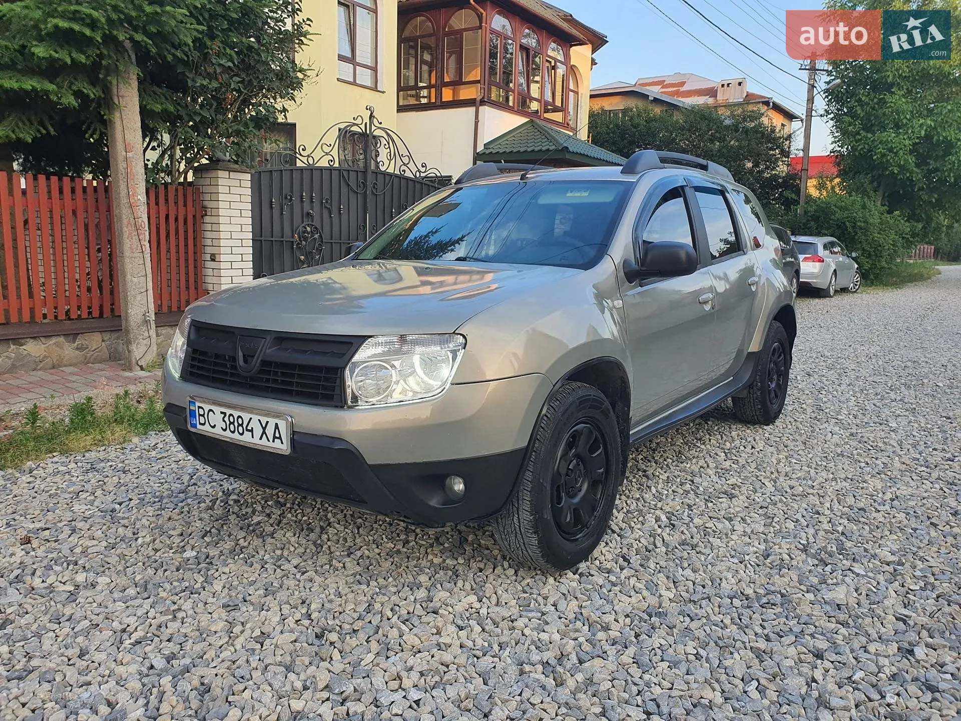 Dacia Duster 2012
