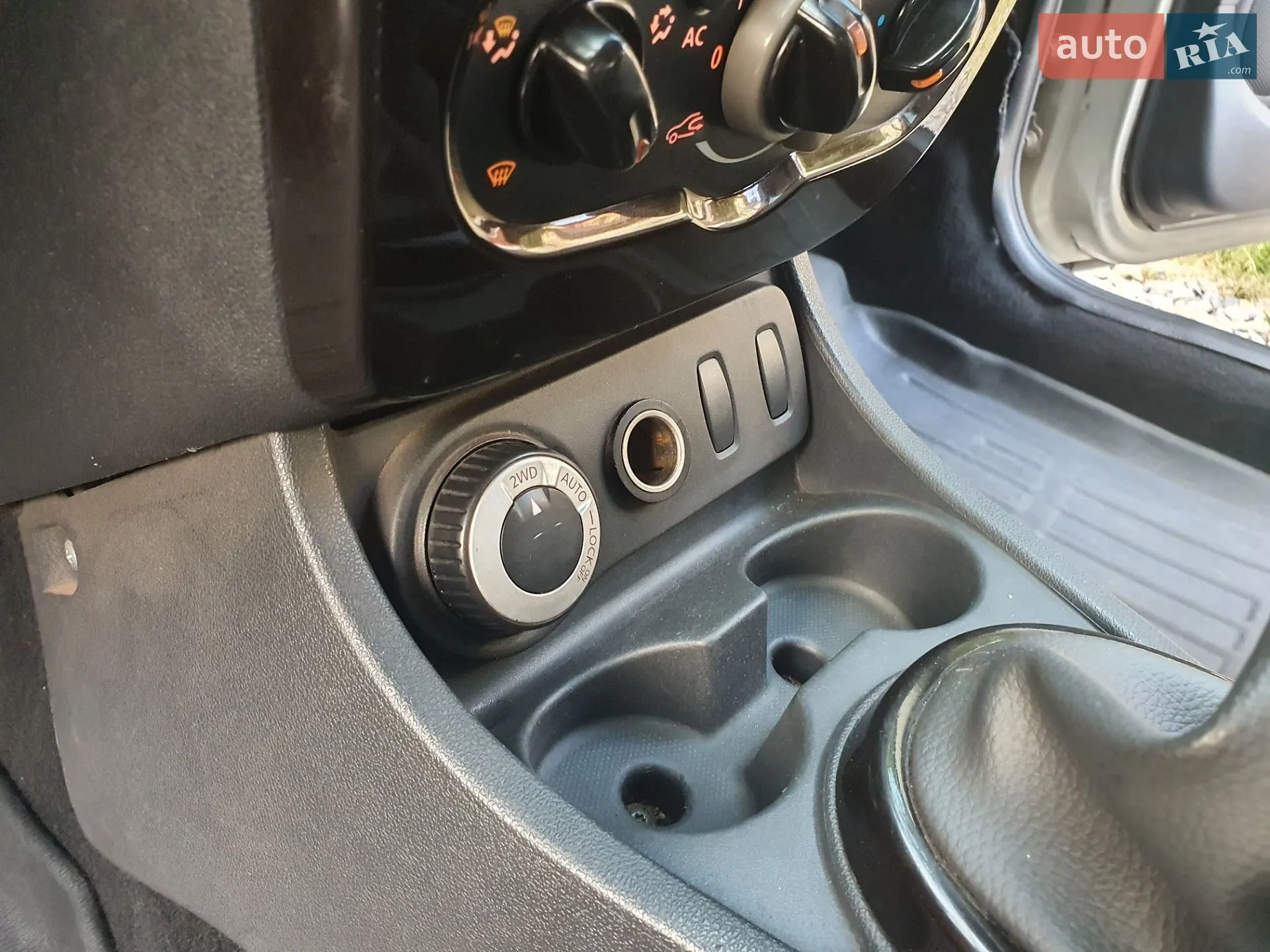 2012 Dacia Duster - мініатюра 40