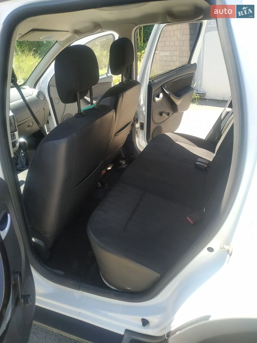 2011 Dacia Duster - мініатюра 4